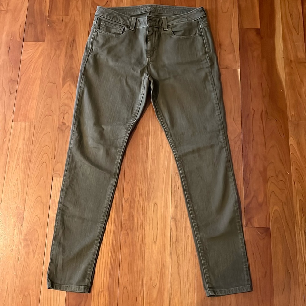 Michael Kors army green jeans, size 6